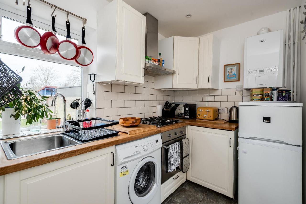 Award Winning 3 Bedroom House With Private Parking Florence Park Оксфорд Екстериор снимка
