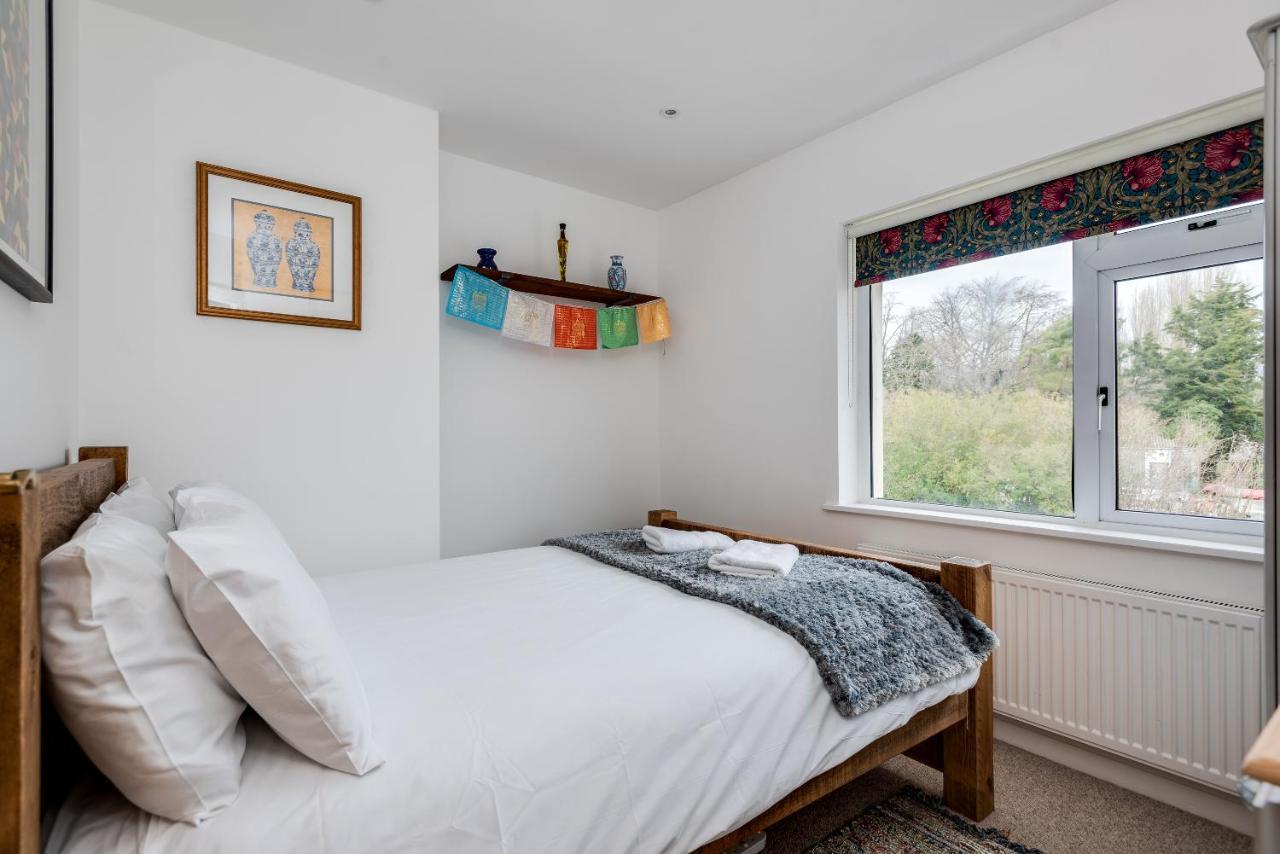 Award Winning 3 Bedroom House With Private Parking Florence Park Оксфорд Екстериор снимка