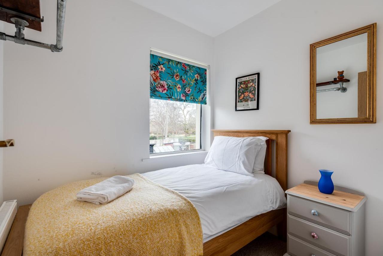Award Winning 3 Bedroom House With Private Parking Florence Park Оксфорд Екстериор снимка